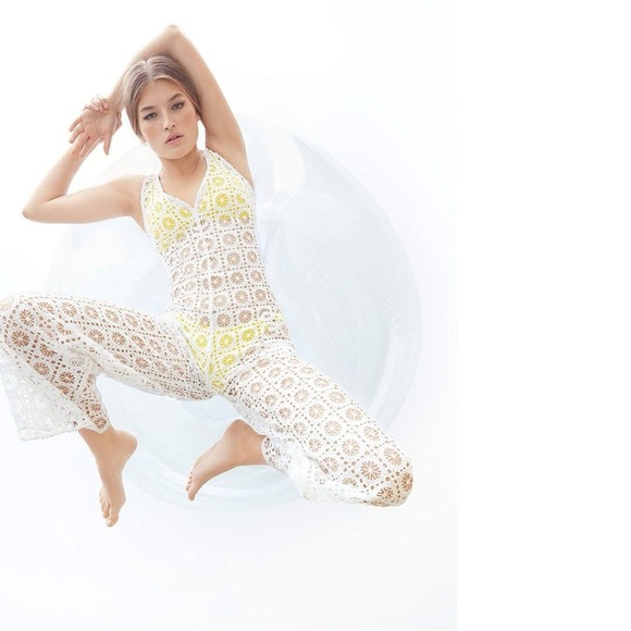 Myla London Vine Street Jumpsuit Sheer Crochet Resortwear Size Small White EUC - Picture 2 of 10